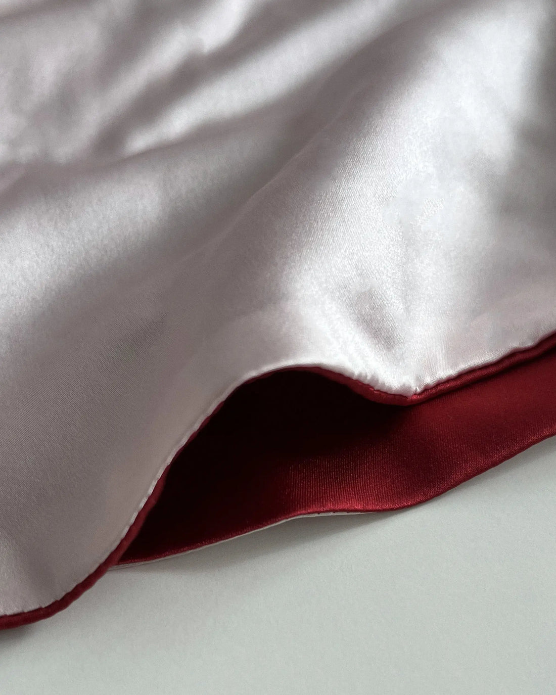 Benefits of Silk: 5 reasons to adopt it