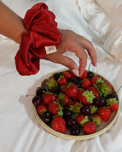 Avae Silk Scrunchie - Red